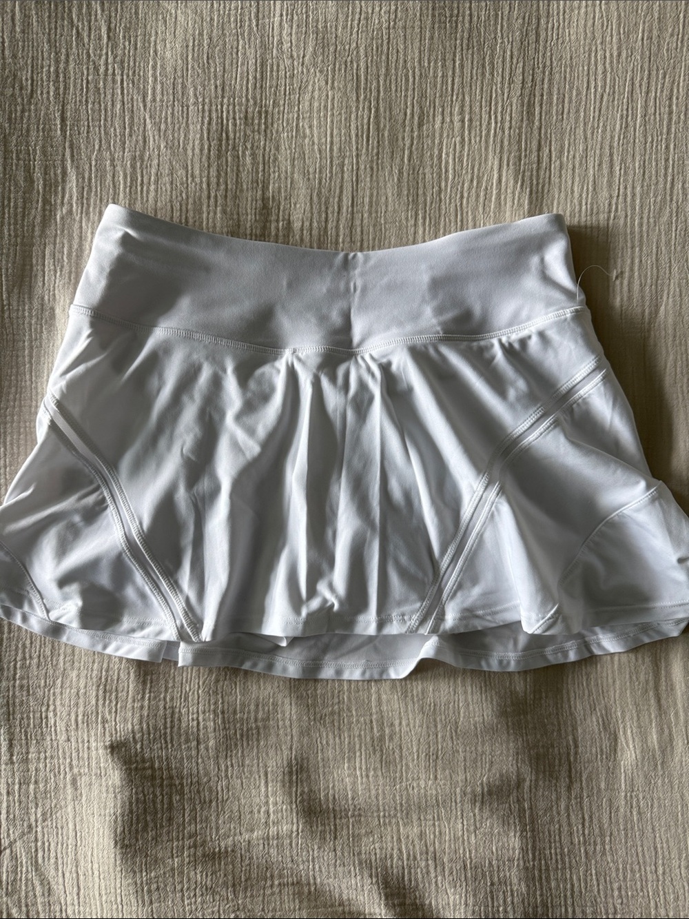 NEW Mondetta Performance + Luxury White Tennis Skort - Size Medium - NWOT